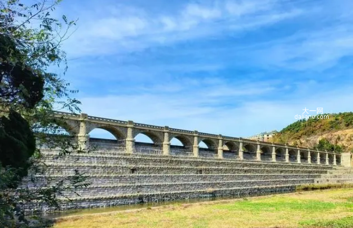 休闲玩耍去处-大连西山水库大坝下方