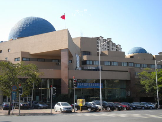 休闲玩耍去处-大连市青少年宫