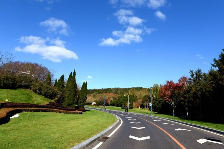 休闲玩耍去处-大连滨海路风景区